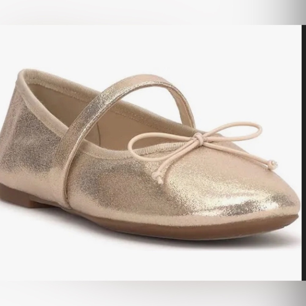 Jessica Simpson Azalina Champagne gold Mary Jane Flats size 10/41.5 brand new